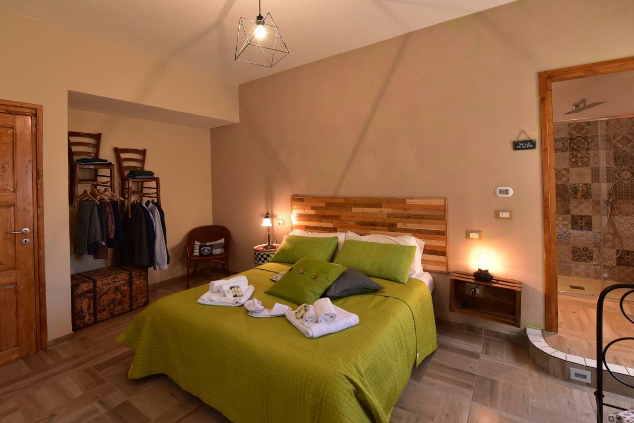 Casa Nina Bed & Breakfast Toirano Exterior foto