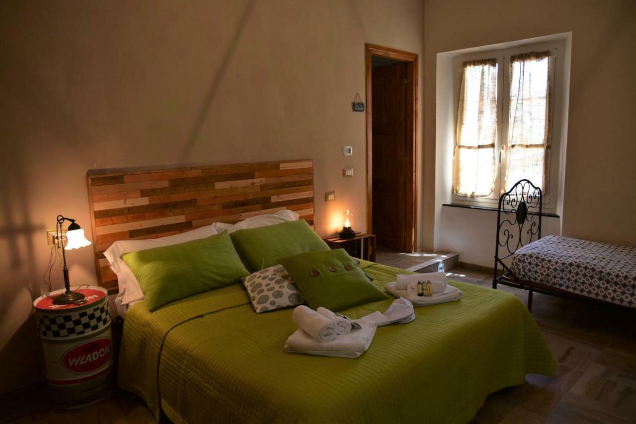 Casa Nina Bed & Breakfast Toirano Exterior foto