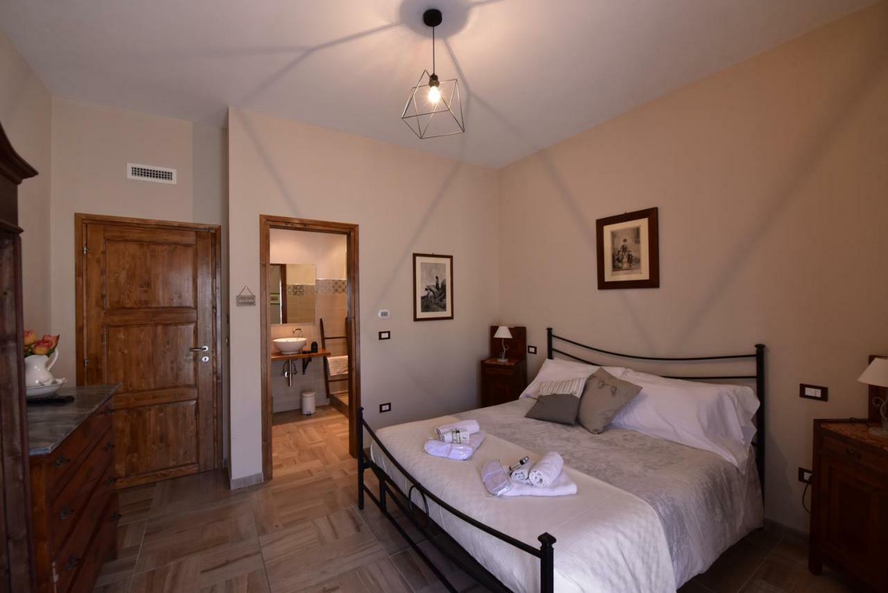 Casa Nina Bed & Breakfast Toirano Exterior foto