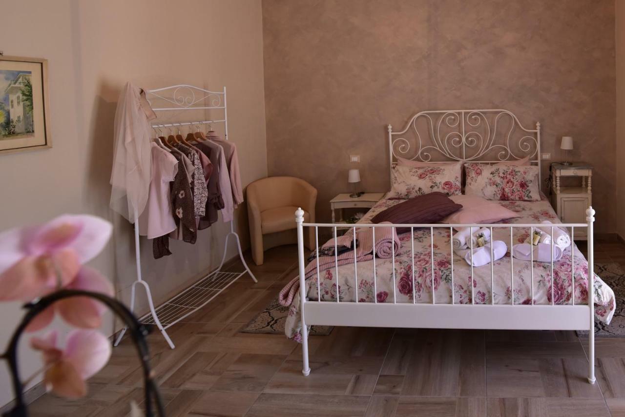 Casa Nina Bed & Breakfast Toirano Exterior foto