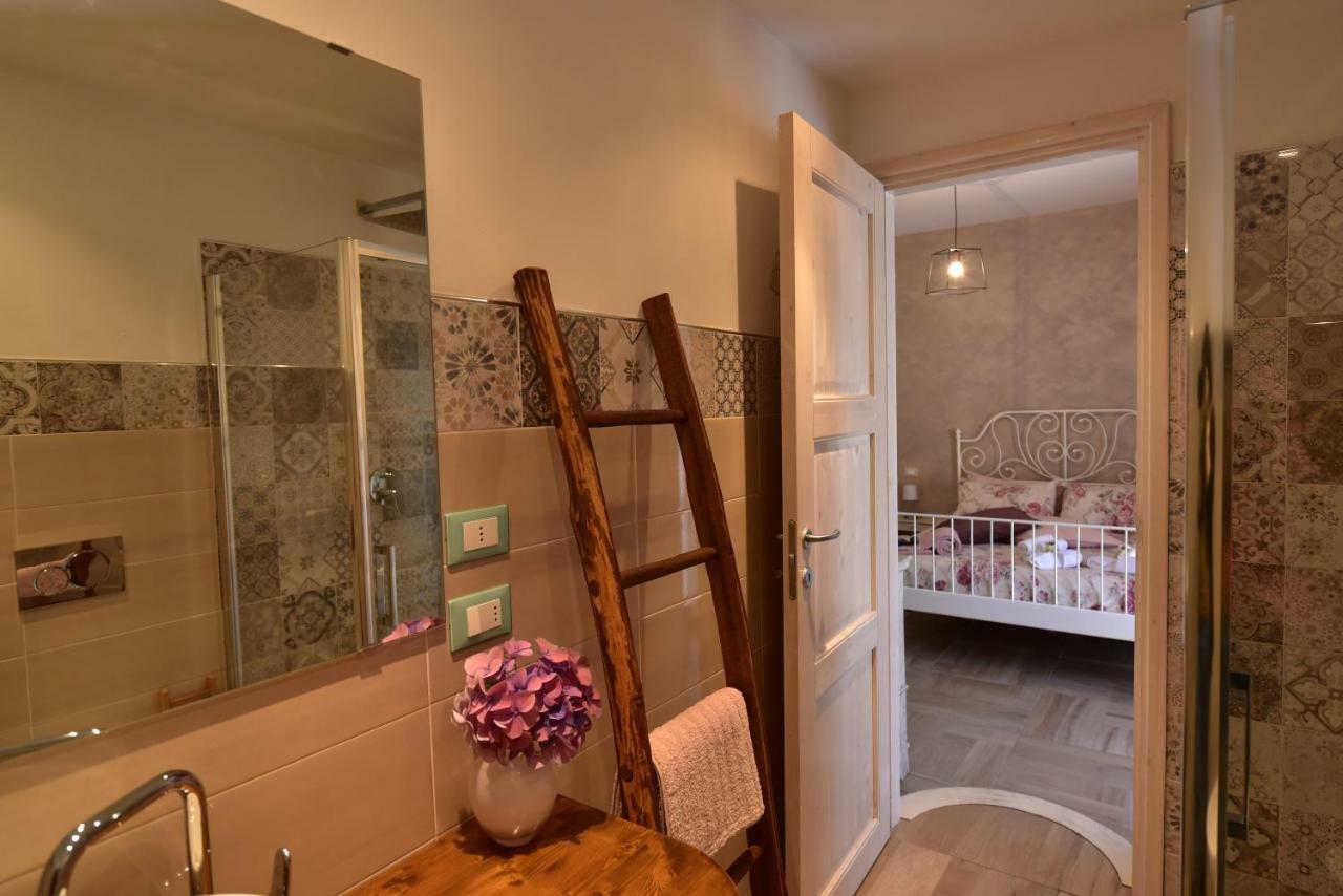 Casa Nina Bed & Breakfast Toirano Exterior foto